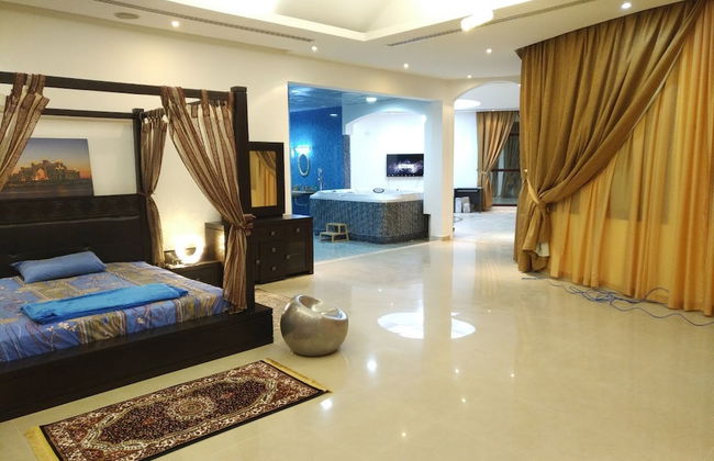 Emirates Hills Lake View Villa - Foto 15