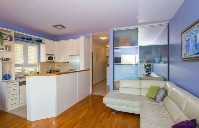 Apartment 3 Beaches With Free Parking - Photo 12