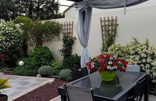 Jolie maison au calme - 300m de la plage - Terrasse - Barbecue - Photo 8