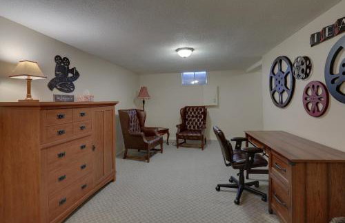 Mins to Blessing Hospital, Miss River, Country Club - Foto 30