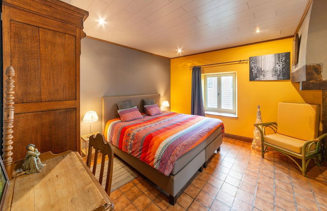 Expansive Holiday Home in Ardennes with Hot Tub - Photo 8