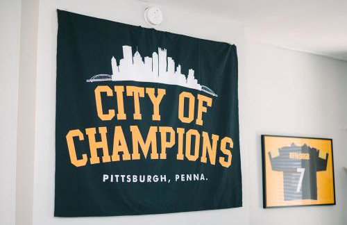 Pittsburgh's Sports Suite- FREE driveway Parking - Foto 21