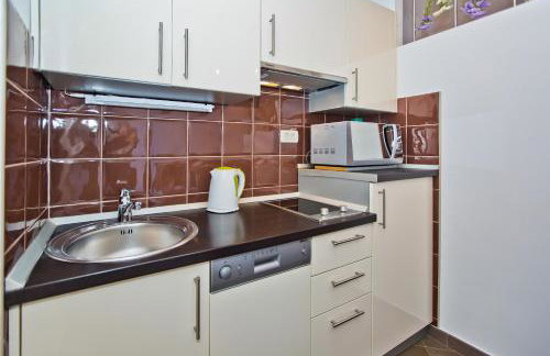 Island Hvar Seaside Villa Levanda with Beach, Pool & Seaview - Photo 36