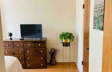 Vintage charm vacation home with modern comforts near Old Town - Foto 45