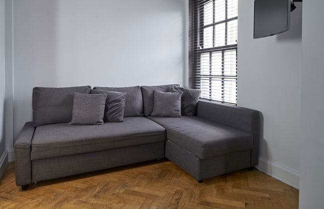 London Paddington Apartments - Photo 42