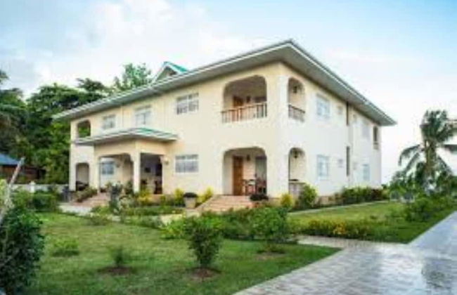 Seashell Beach Villa - Photo 28