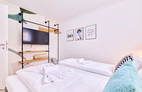 Xzllenz - 4 Schlafzimmer, Zentral, Parken, U-Bahn, 2 Bäder, 4 Smart-TV, optional Einzelbett - Foto 13