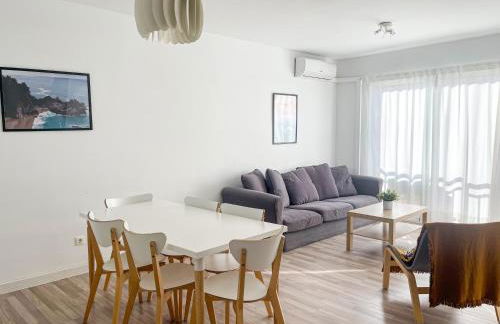 Apartamento con Solarium by DV Properties #P5H3 - Photo 1