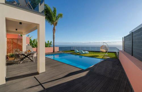 Villa Candelária by An Island Apart - Photo 59