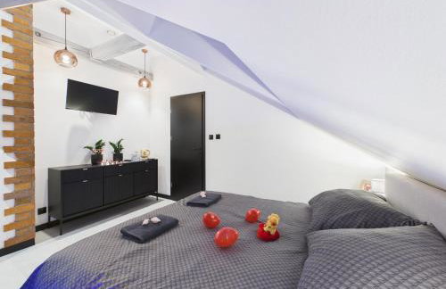 Romantic Studio Marki LoveAparts - Photo 46