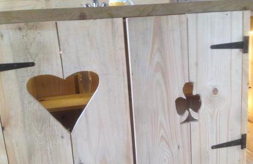 hygge hut - Photo 20