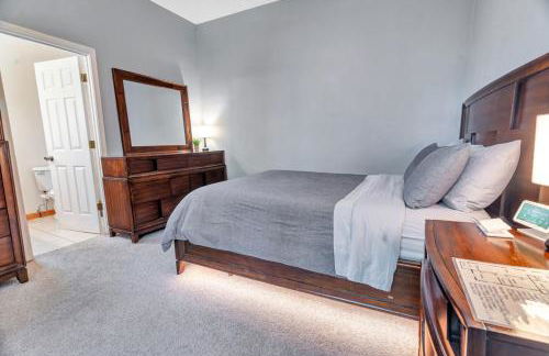 SMART Home close to downtown, MSU, and more - Foto 31