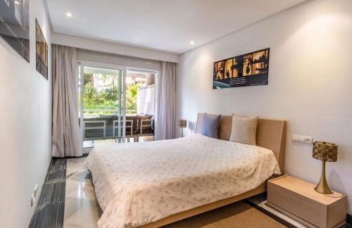 1st line exclusive apt in heart of the Golden Mile - Foto 23