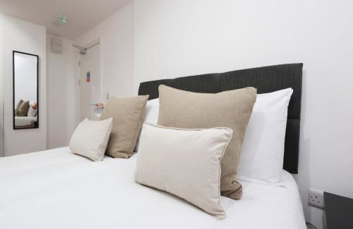 New Lodge Studios with Full Kitchen and Parking - Foto 53