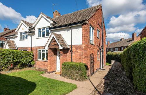 4 Bed Family & Contractor House with Games Room! - Foto 18