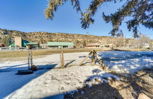 Dolorable Home with Yard - Walk to River! - Foto 28