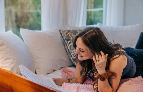 Sanctuary on 3rd - Walk to UF , Parking , Grill - Photo 49