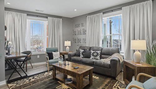 2BR Condo in Walkable Area & 5 mins to Broadway - Foto 3