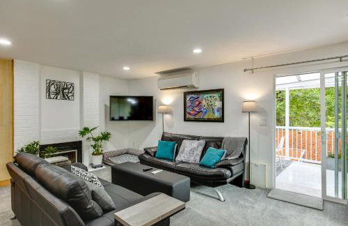 Redmond Retreat w/ Fenced Yard & EV Charger - Foto 3