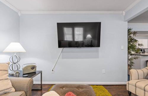 The Bamboo House! Dog-Friendly Home n RVA Sleeps 8 - Foto 44