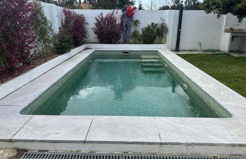 Sunshine Guesthouses in Azeitao and Algarve - Foto 12