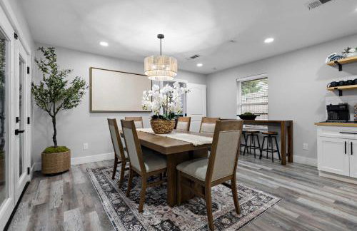 Dallas Family Fun Haus with Pool and Massive Game Room - Foto 16