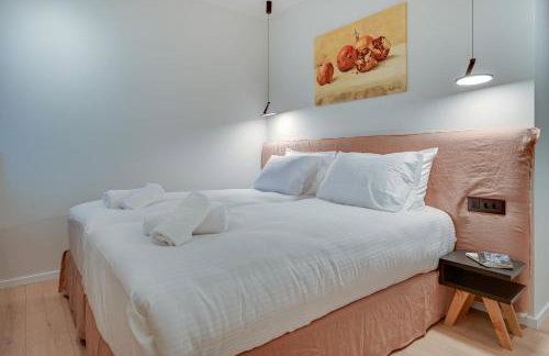 Nomads Lux Studios & Business Center - Photo 12