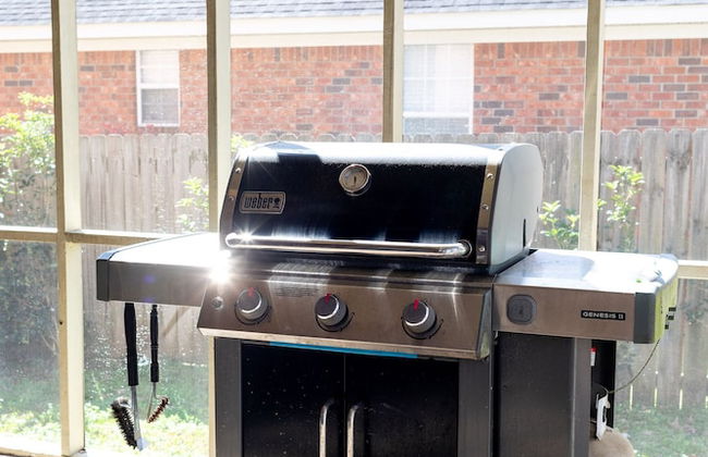 Stately Stradford Home Masters Rental - Foto 15