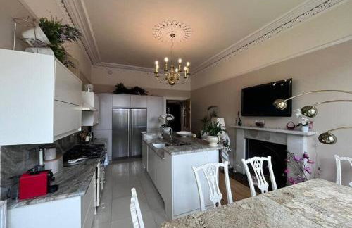 Wonderful 3 Bed West End Flat - Foto 2