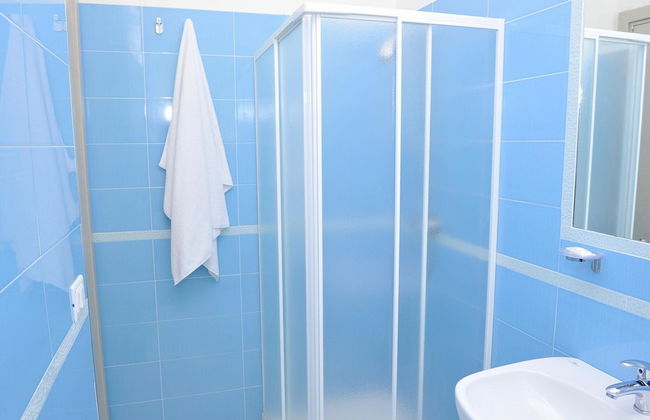 New Apartment in Baia Domzia Near the sea - Photo 7