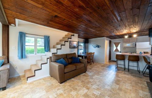 Waterfront Cottage at Highland Lake with Dock - Foto 31