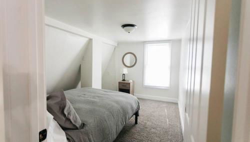 Beautiful Cape Cod House in Central Location - Foto 5