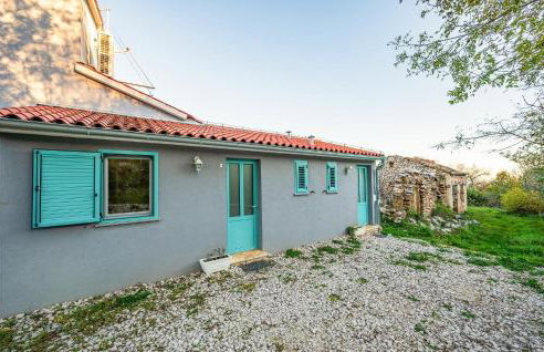 Gorgeous Apartment In Gondolici - Foto 11