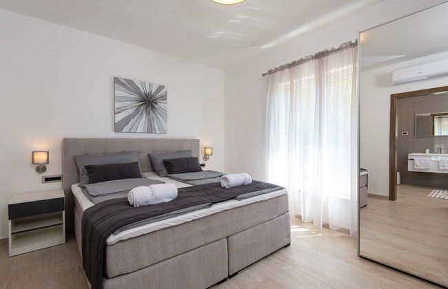 Holiday Villa Olive Tree - Photo 20