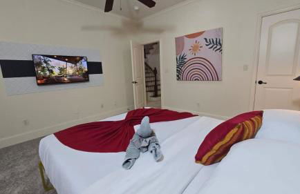 Game & Soak Retreat 3BR Private Jacuzzi Pool Table - Foto 37