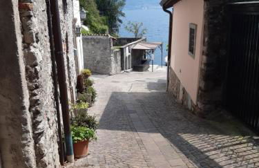 Como Lake nearby - il lago è vicino - Foto 3