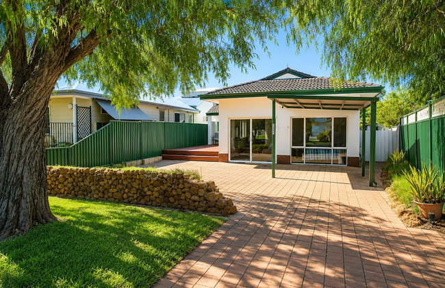 Coast Haven Busselton - Photo 21