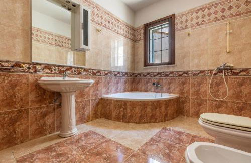 Salentiggiano Villa Ulivi Vacanze Con Piscina 8/16 PL - Foto 13