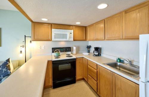 King Suite - Top Floor - Ocean View - Beach Access - Pool & Hot Tub - Foto 14