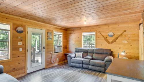 Quiet Hemphill Cabin Retreat Near Toledo Bend Lake - Foto 2