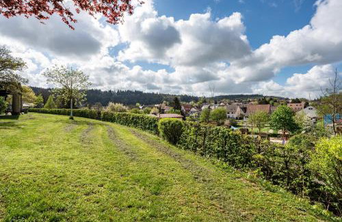 Hobbit Lounge - Photo 34