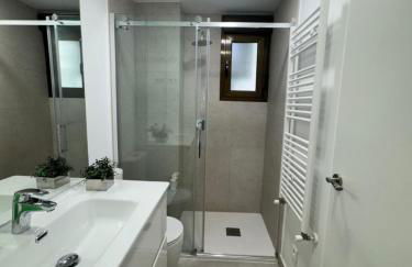 AR Embajadores 2 habitaciones acogedor y céntrico - Foto 37