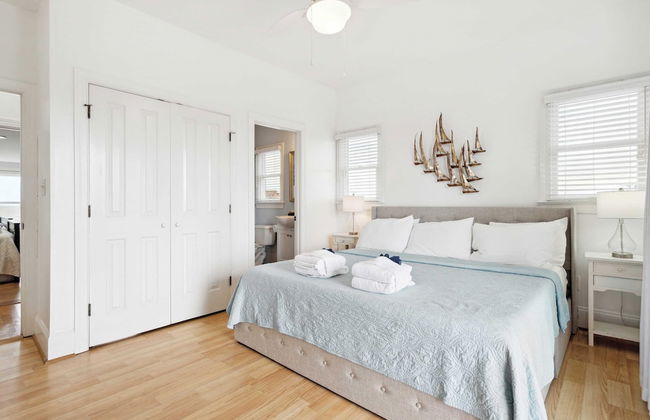 Oceanfront w/ Pool, Panoramic Deck Views, 5bdr Folly Ocean Breeze by Avantstay - Foto 30