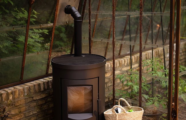 La Petite For t Antique Countryside Greenhouse - Photo 43