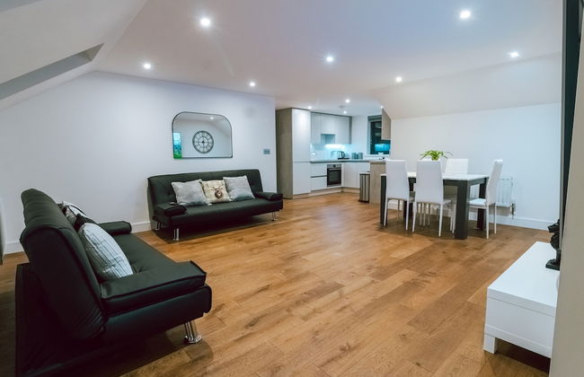 Remarkable, Penthouse - 3-bed Apartment in Purley - Foto 12