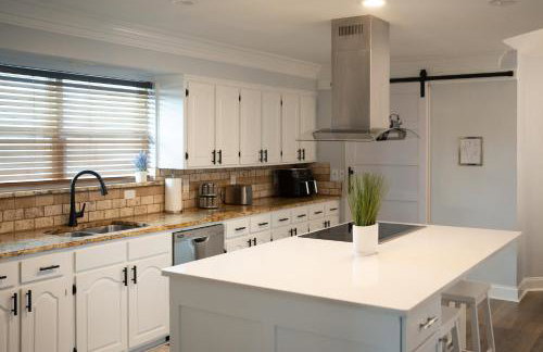 DFW Spacious Cozy Modern Villa - Foto 52