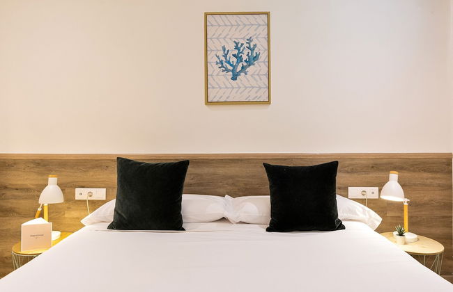 Sitges Group Calm Beach - Foto 35