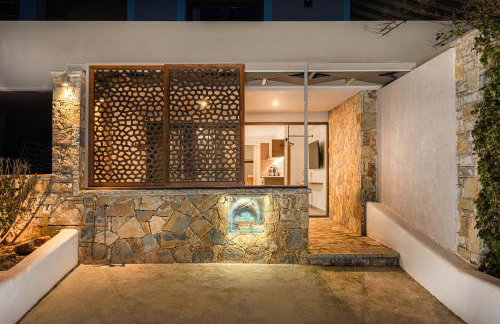 Chariclea Villas Retreat - Photo 3