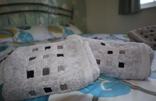 In Our Liverpool Home Sleeps 5 in 2 Double & 1 Single Bedrooms - Foto 11