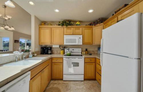 Heaven by the Sea Peaceful 3BR by the Ocean - Foto 16